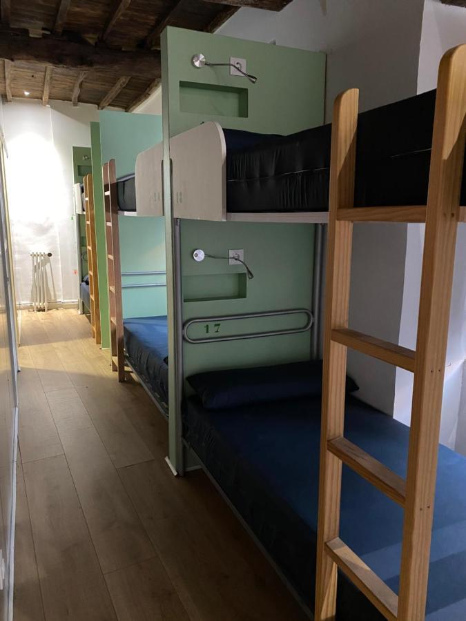 Albergue O Santo Arzúa Zewnętrze zdjęcie